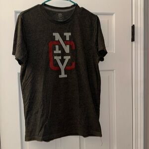 Old Navy NYC T-Shirt M